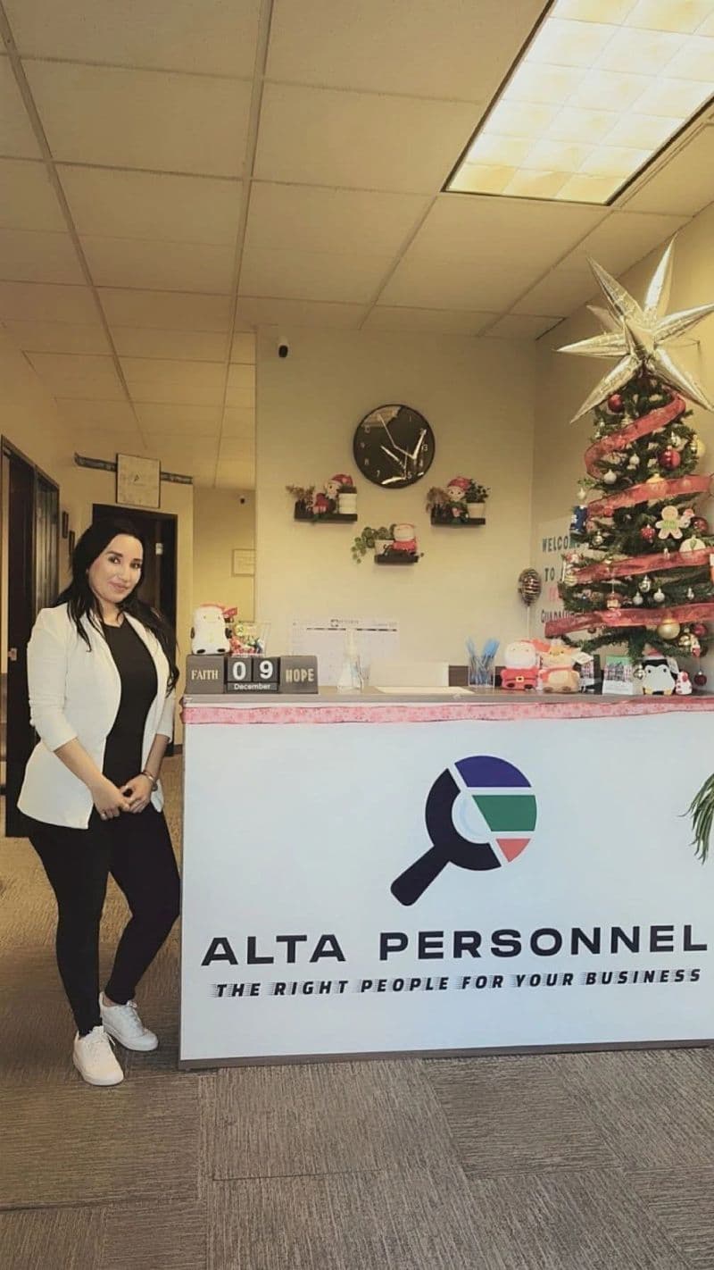 Staffing Consultant